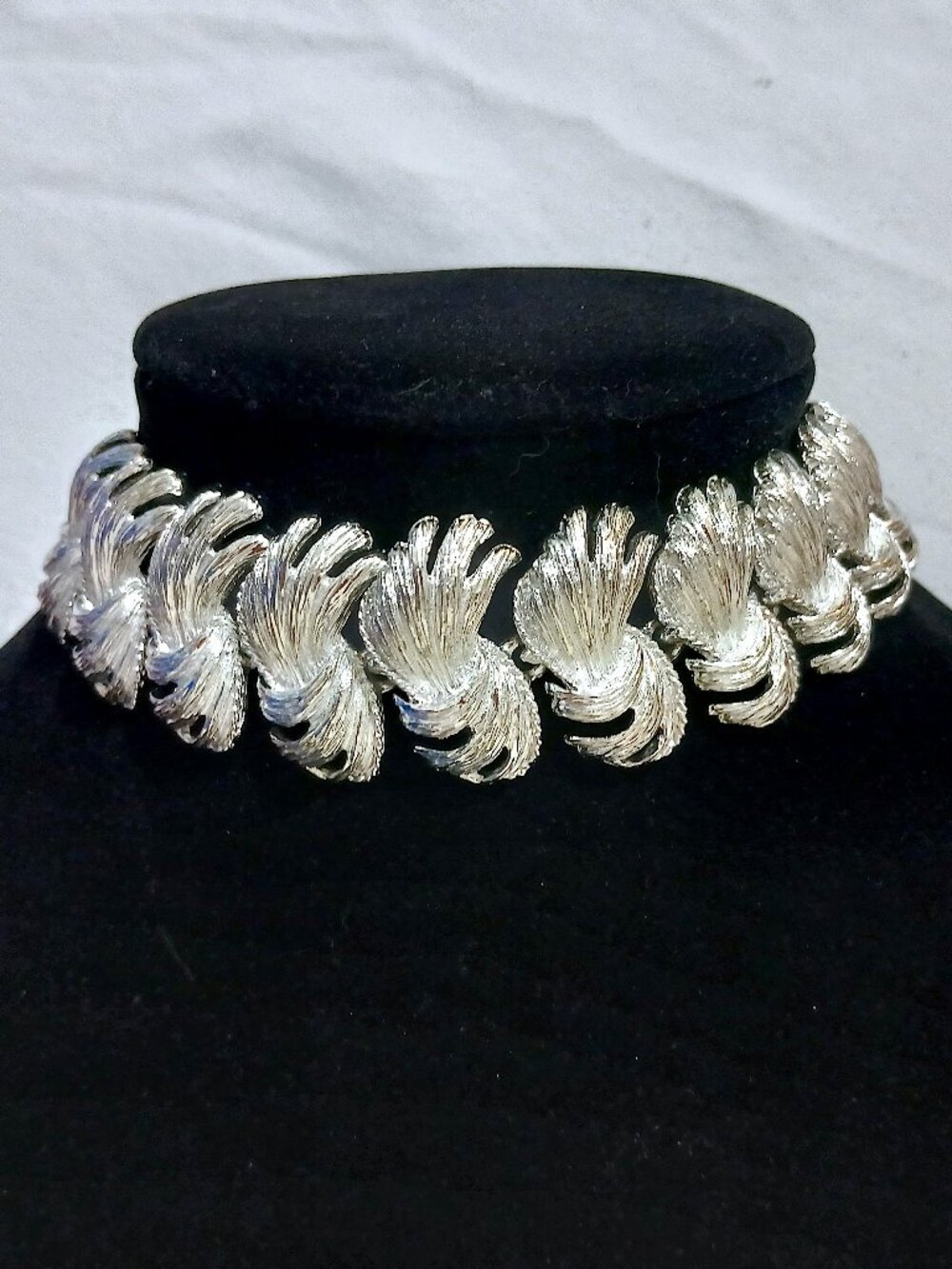 Vintage BSK Silver Tone Leaf Bracelet